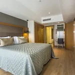 Amara Sealight Elite 酒店 库萨达斯