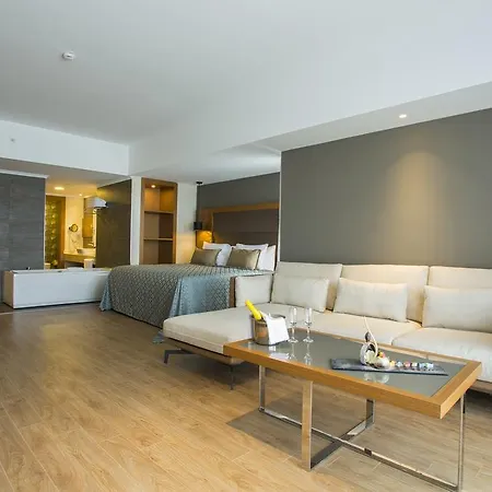 מלון Amara Sealight Elite