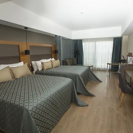 Amara Sealight Elite מלון